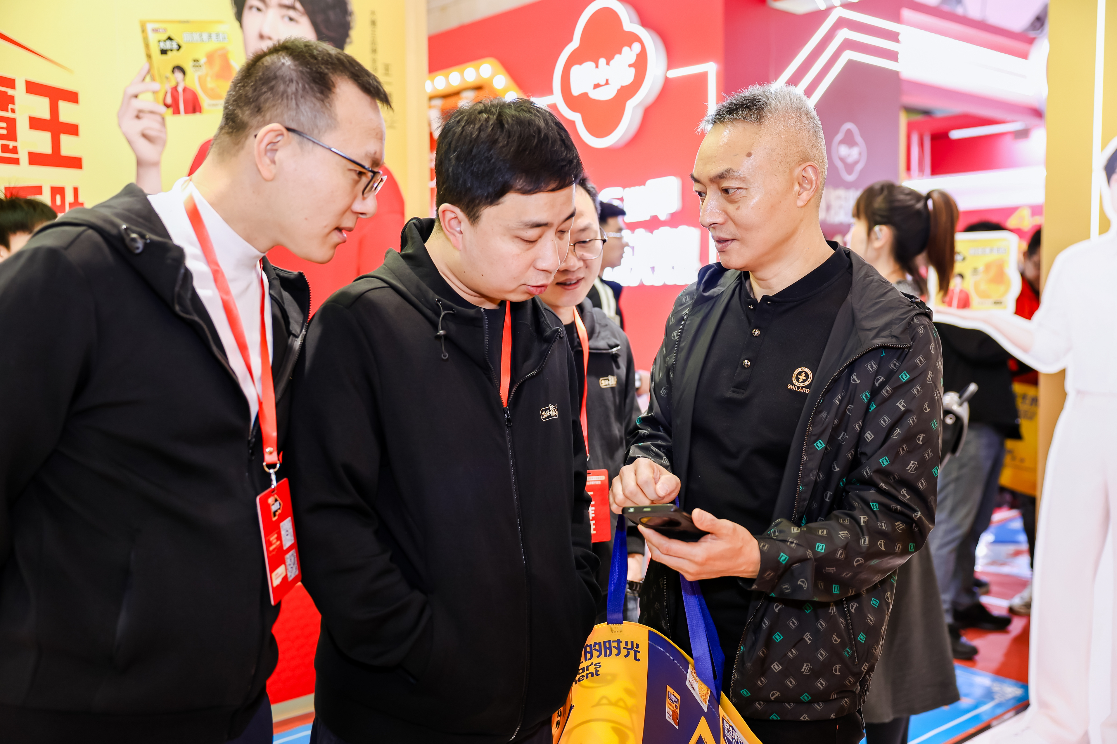 閃耀春糖！鹽津鋪子大魔王新品亮相，實力詮釋美味新標準